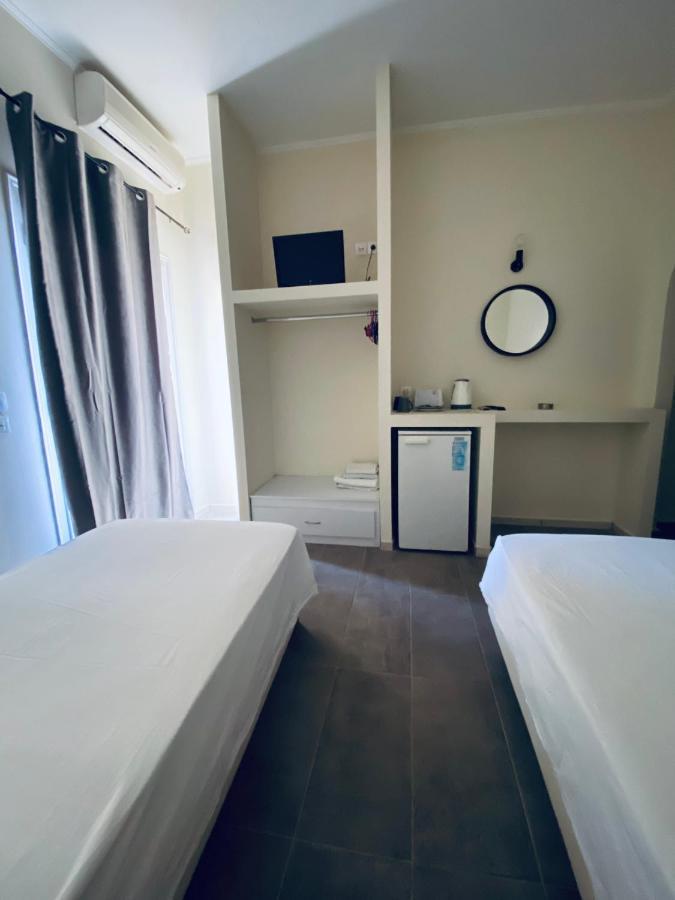 Yiannis Studios Moraitika Bagian luar foto